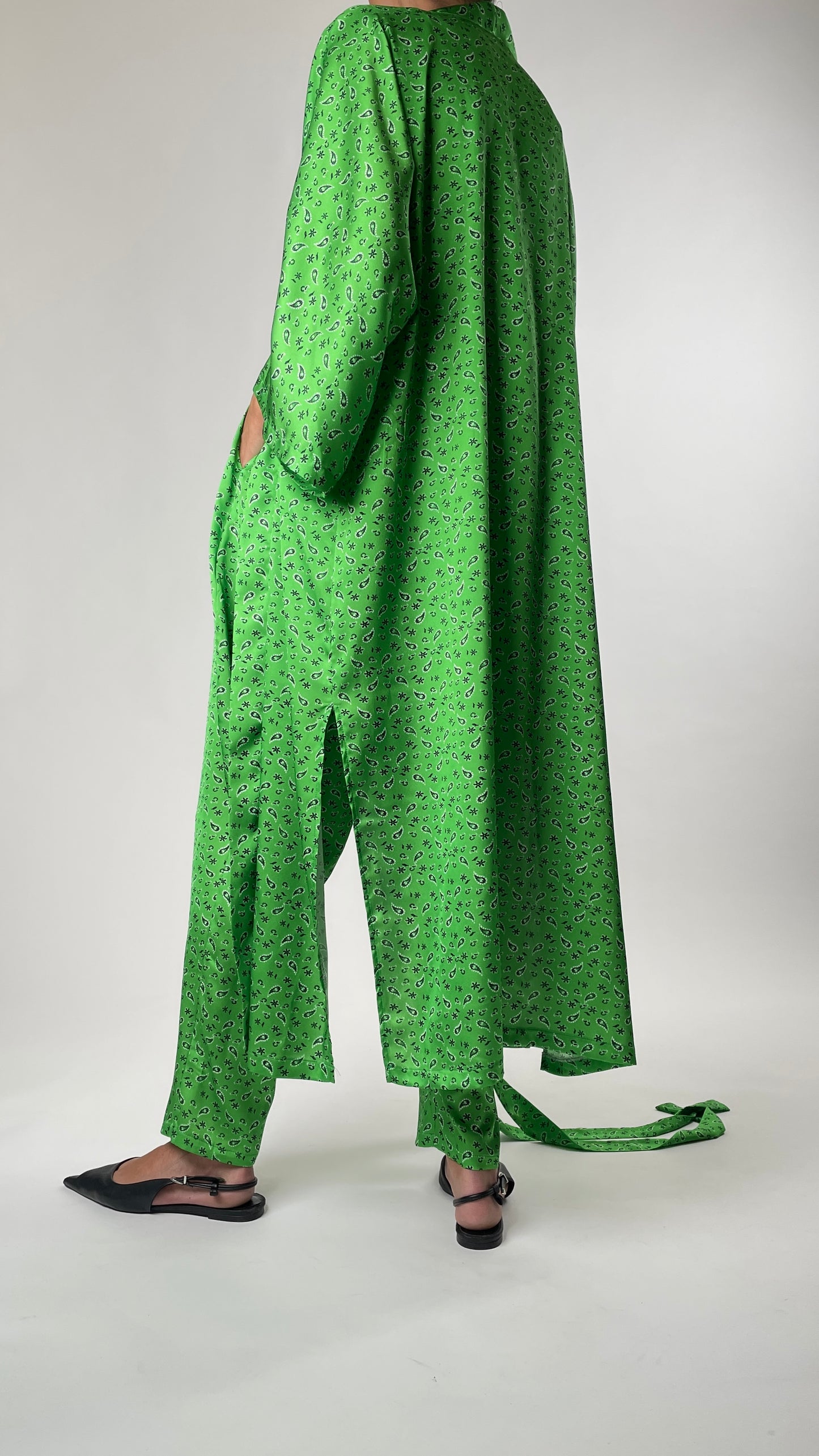 Greenstone - Uzun Kimono