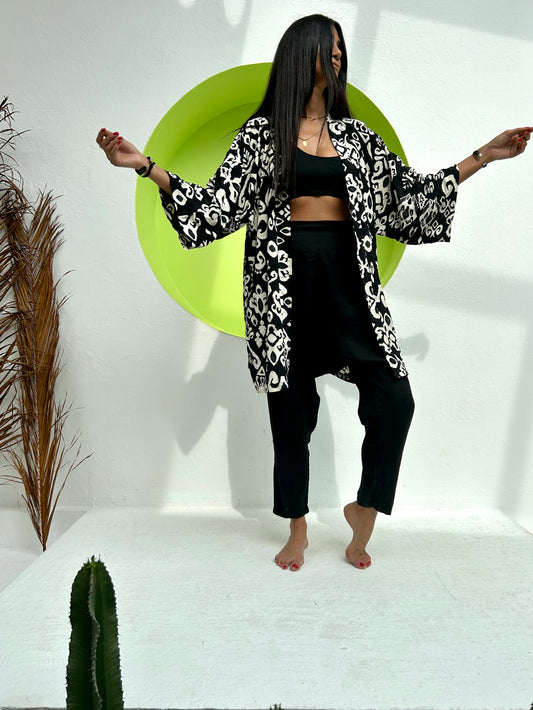 Emma İkat - Kısa Kimono